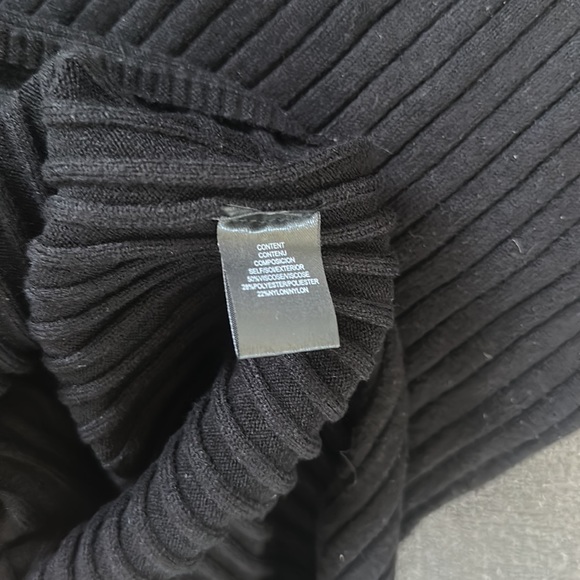 Going out dress with open back and slit on the side - Picture 4 of 4